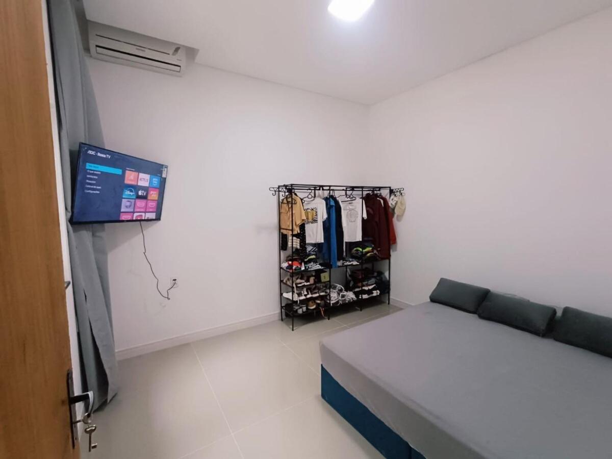 Apartamento 300 Metros Da De Jurere